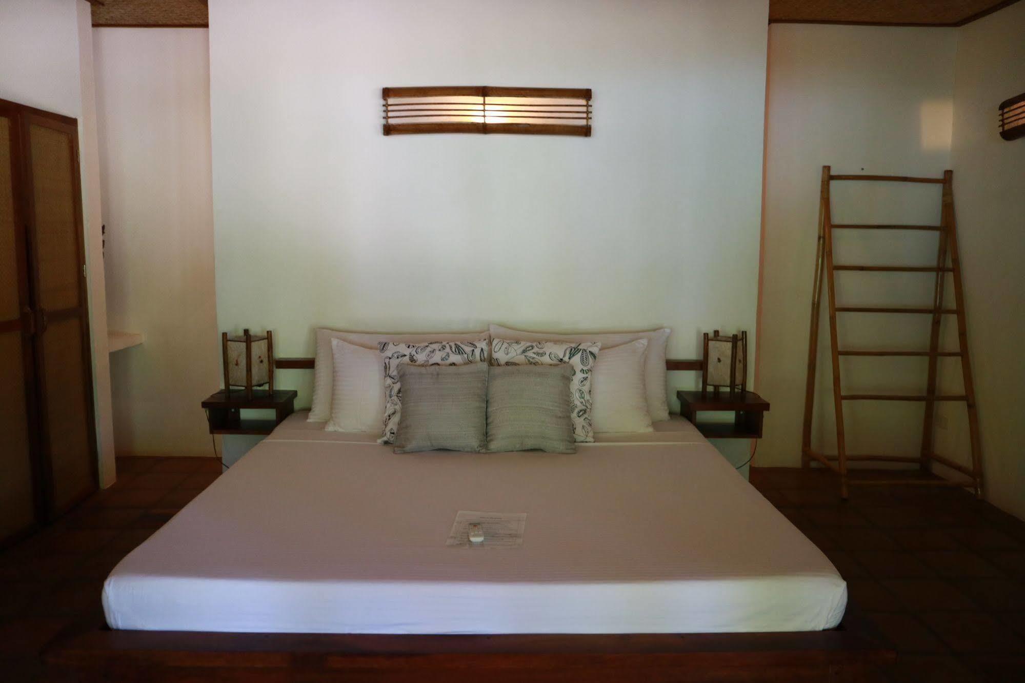 El Nido Mahogany Beach Bagian luar foto
