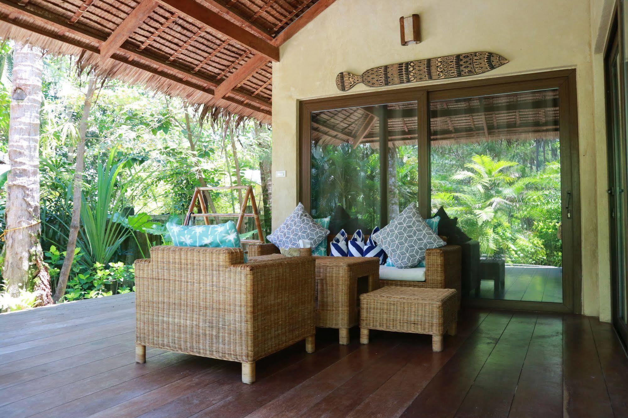 El Nido Mahogany Beach Bagian luar foto